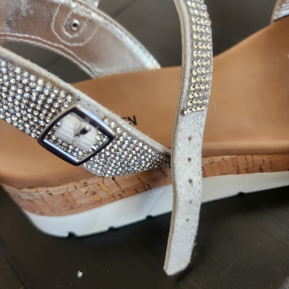 Steve Madden - Picture 5 of 5